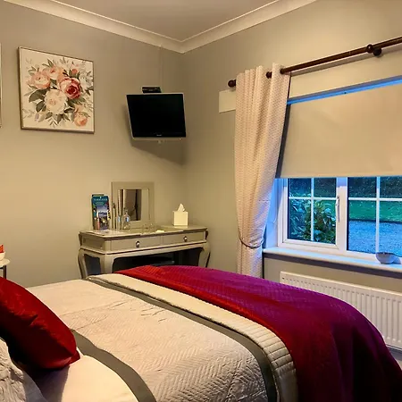 Inglewood Couette-café 3*